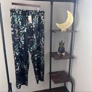 NWT Johnny Was Black Multi-Color Floral Spandex Silk Ash Jesse Pant Loungewear